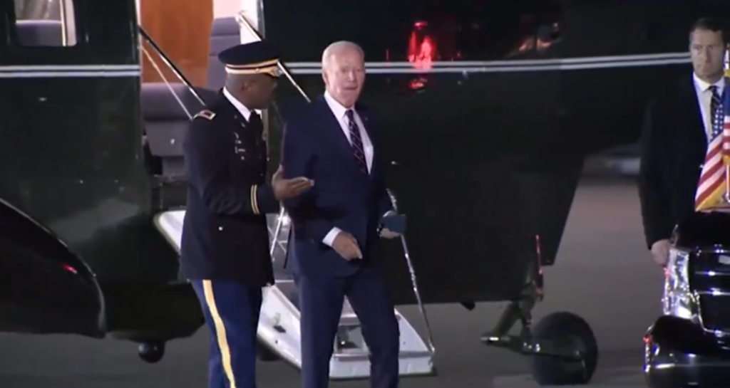 Joe Biden Is Lost And Confused On The Whitehouse Lawn After Returning To The White House
